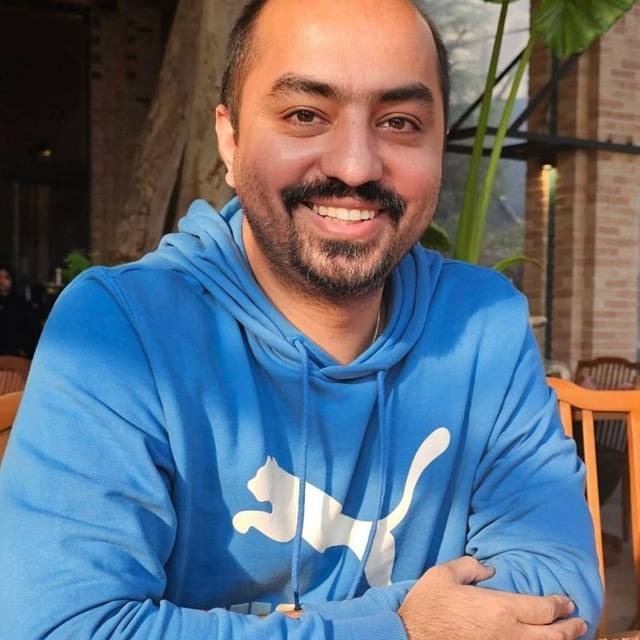 پویا ایماندار