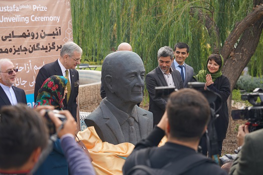 سردیس برگزیدگان دومین دوره جایزه مصطفی (ص) رونمایی شد